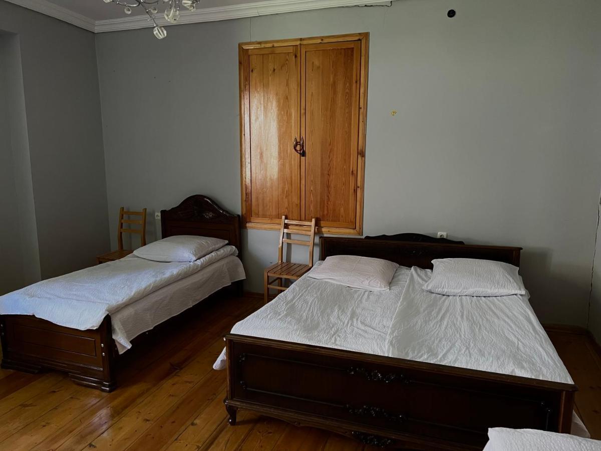 Guesthouse Kostava 72 Kazbegi Eksteriør billede